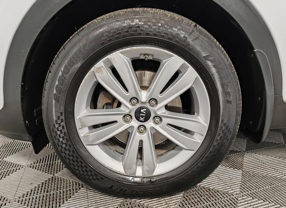 Kia Sportage 2.0 AT (150 л.с.) 4WD