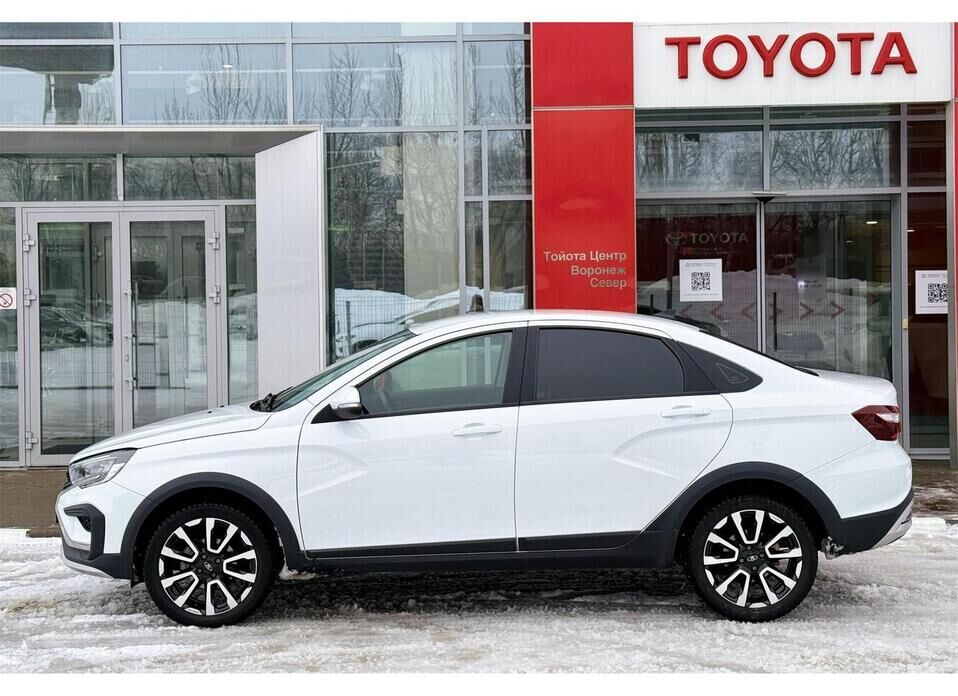 LADA (ВАЗ) Vesta, I Рестайлинг (NG) Cross 1.6 MT (106 л.с.)