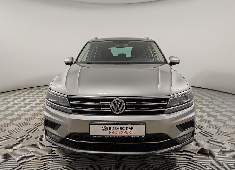 Volkswagen Tiguan, II 2.0 AMT (180 л.с.) 4WD