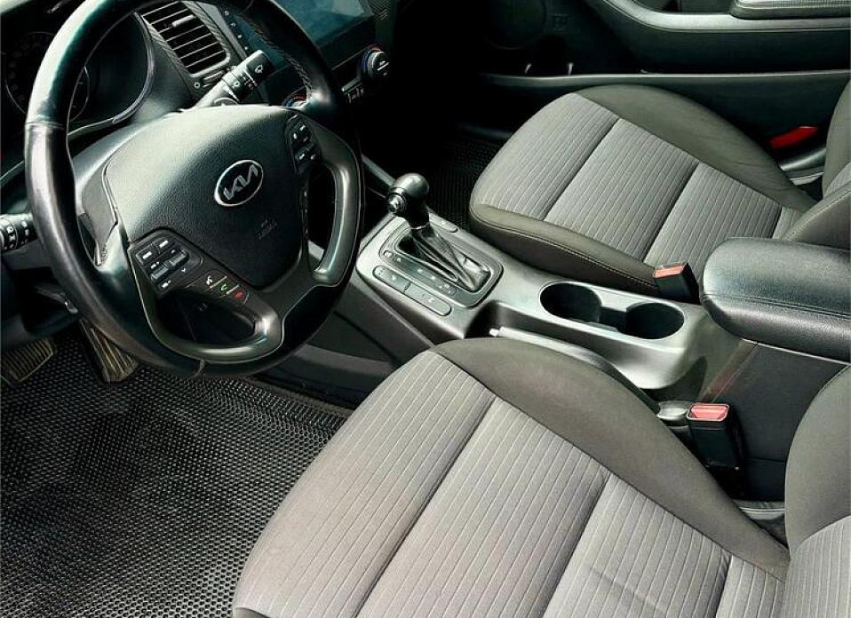 Kia Cerato, III 2.0 AT (150 л.с.)