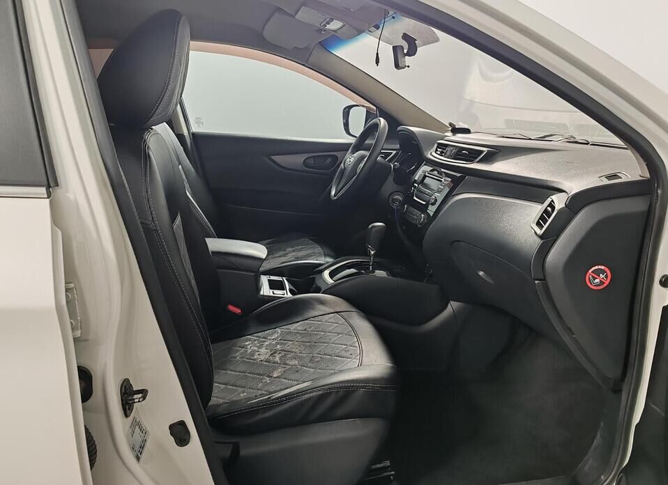 Nissan Qashqai, II 2.0 CVT (144 л.с.)
