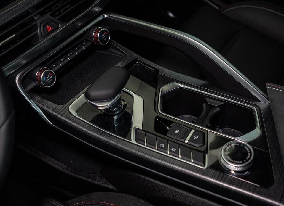 Knewstar 001 2.0 AT (200 л.с.) 4WD