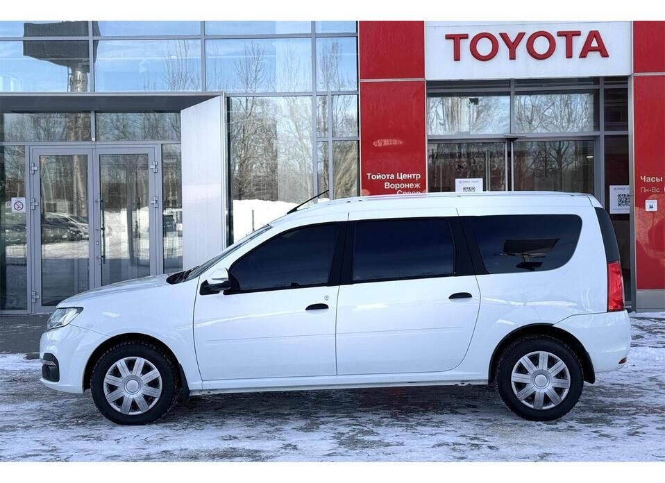 LADA (ВАЗ) Largus, I Рестайлинг 1.6 MT (90 л.с.)