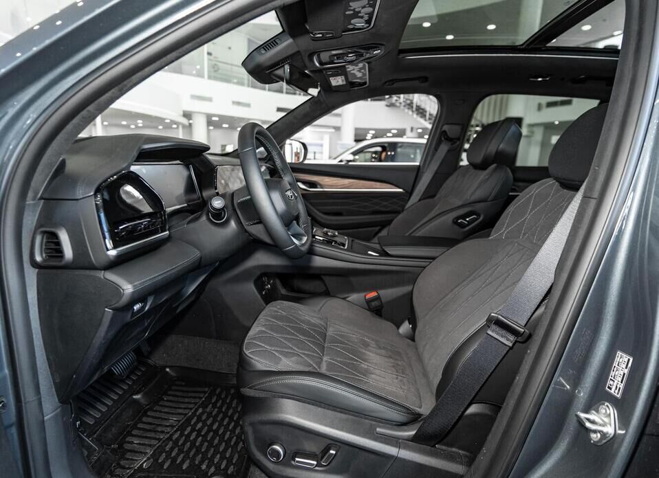 Geely Monjaro, I 2.0 AT (238 л.с.) 4WD