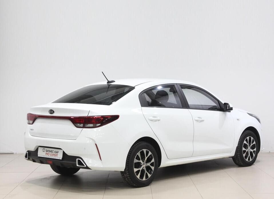 Kia Rio, IV Рестайлинг 1.6 AT (123 л.с.)