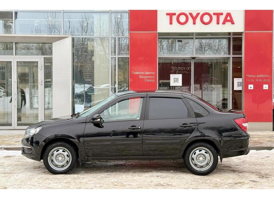 LADA (ВАЗ) Granta, I Рестайлинг 1.6 MT (90 л.с.)