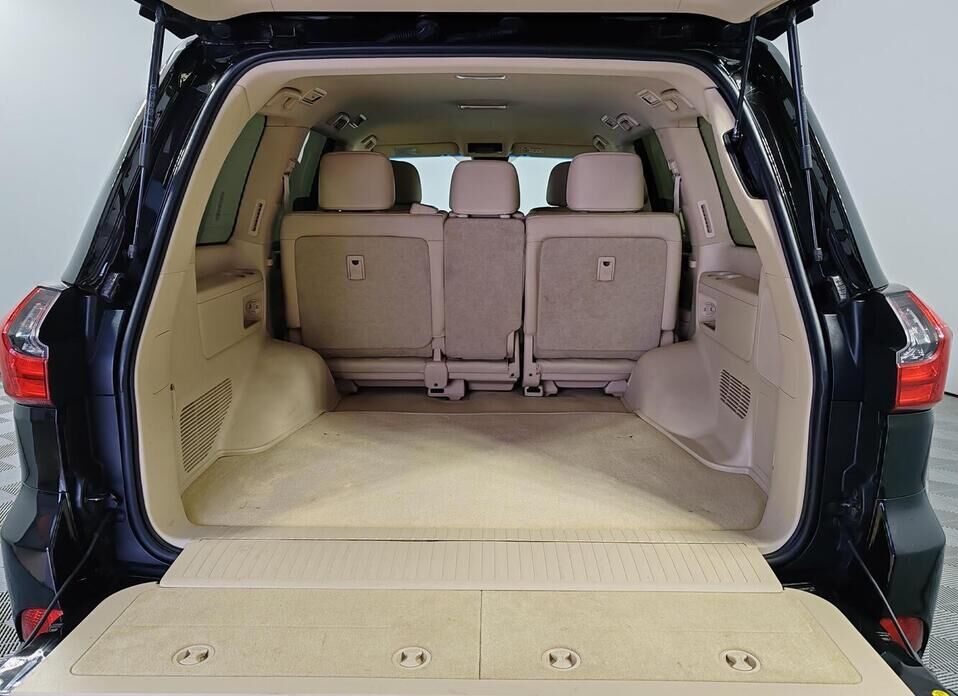 Lexus LX 450d 4.5d AT (272 л.с.) 4WD
