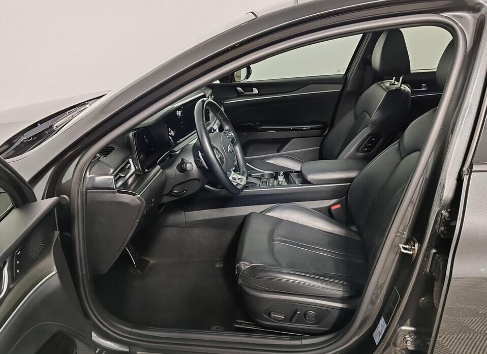 Kia K5, III 2.5 AT (194 л.с.)