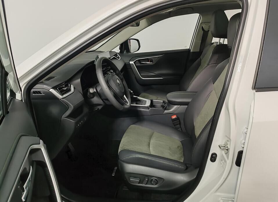 Toyota RAV4, V (XA50) 2.0 CVT (171 л.с.) 4WD