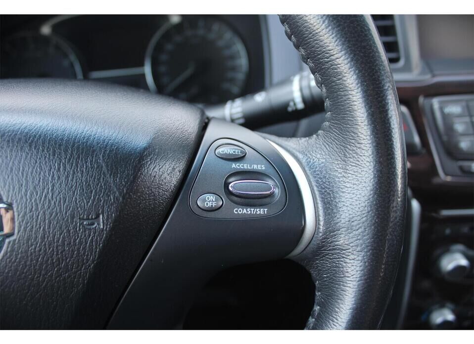 Nissan Pathfinder, IV 3.5 CVT (249 л.с.) 4WD