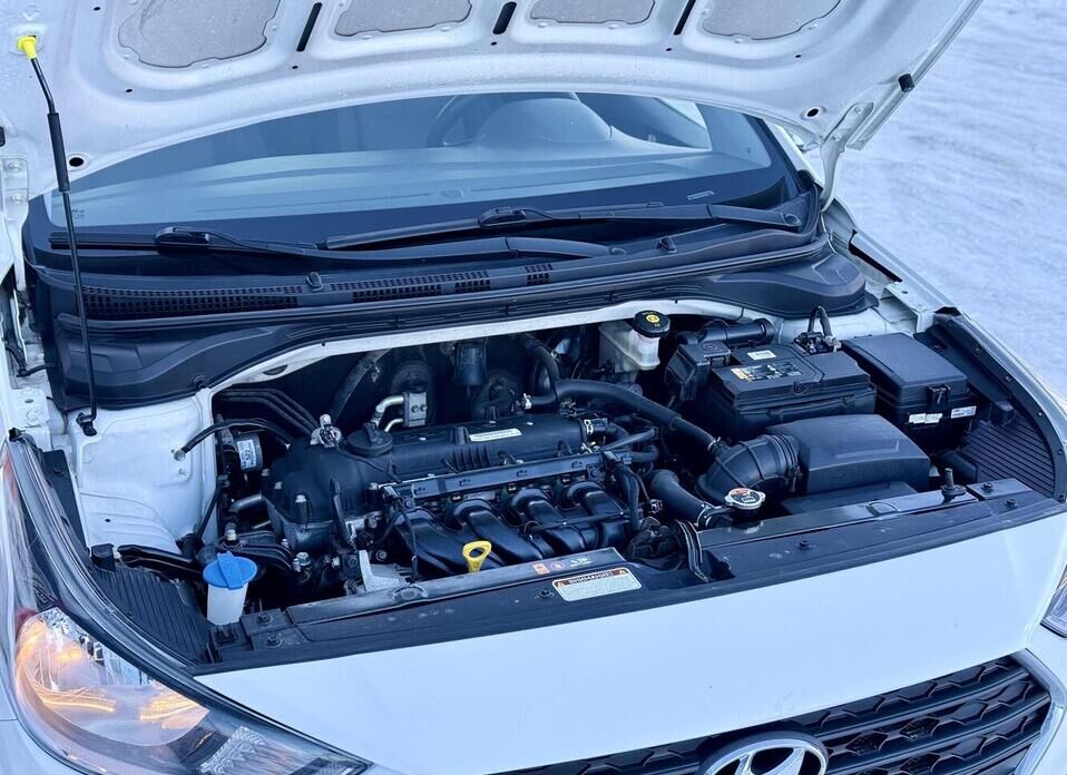 Hyundai Solaris, II 1.6 AT (123 л.с.)