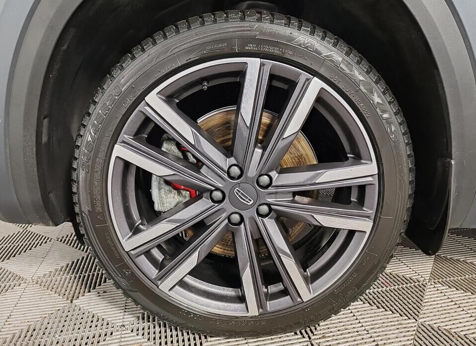 Geely Monjaro 2.0 AT (238 л.с.) 4WD