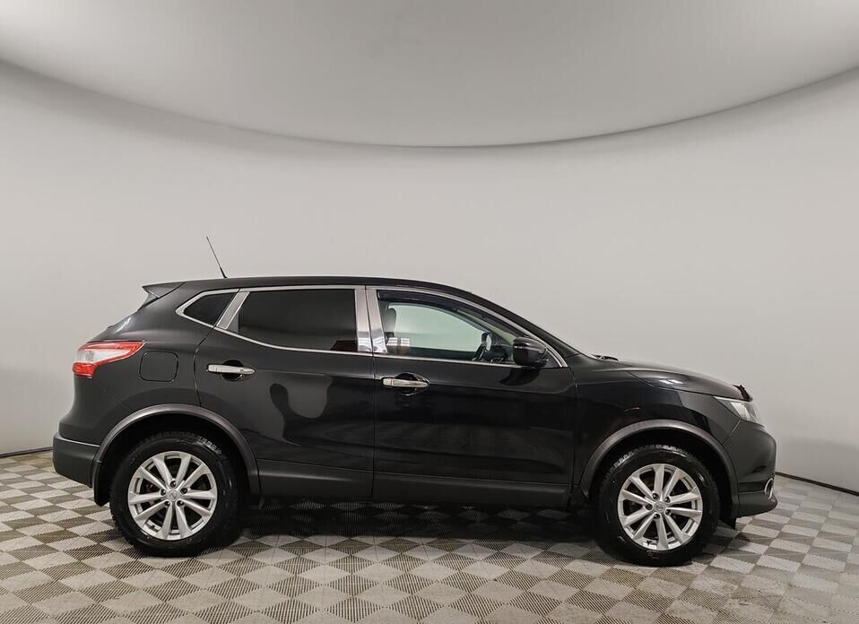 Nissan Qashqai, II 2.0 CVT (144 л.с.) 4WD