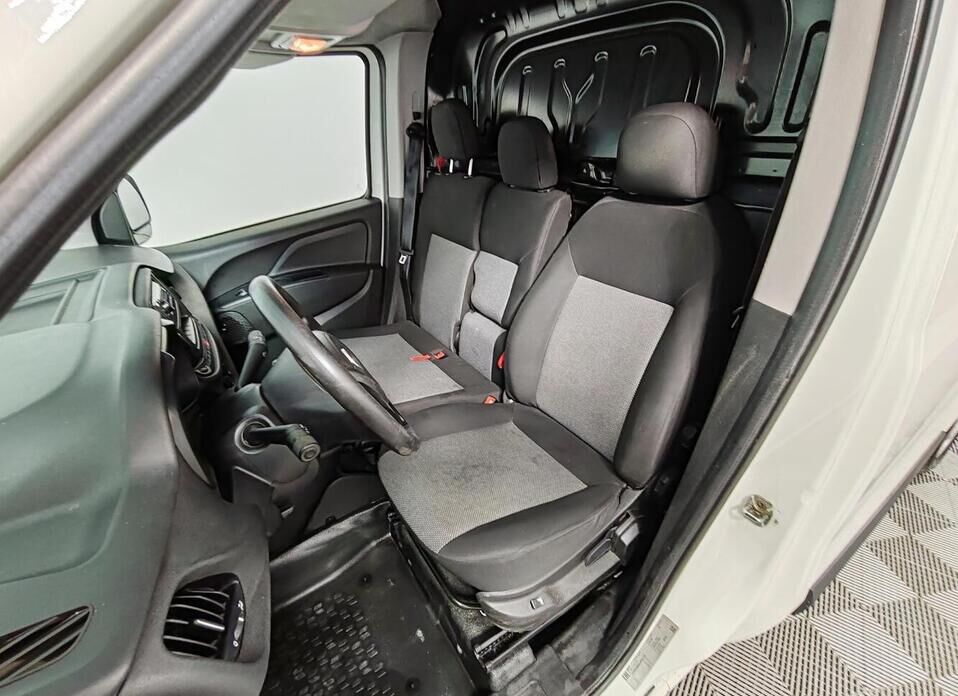 Fiat Doblo 1.4 MT (95 л.с.)