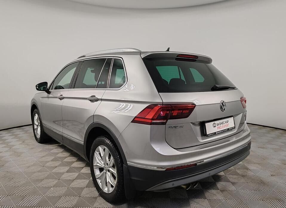 Volkswagen Tiguan, II 2.0 AMT (180 л.с.) 4WD