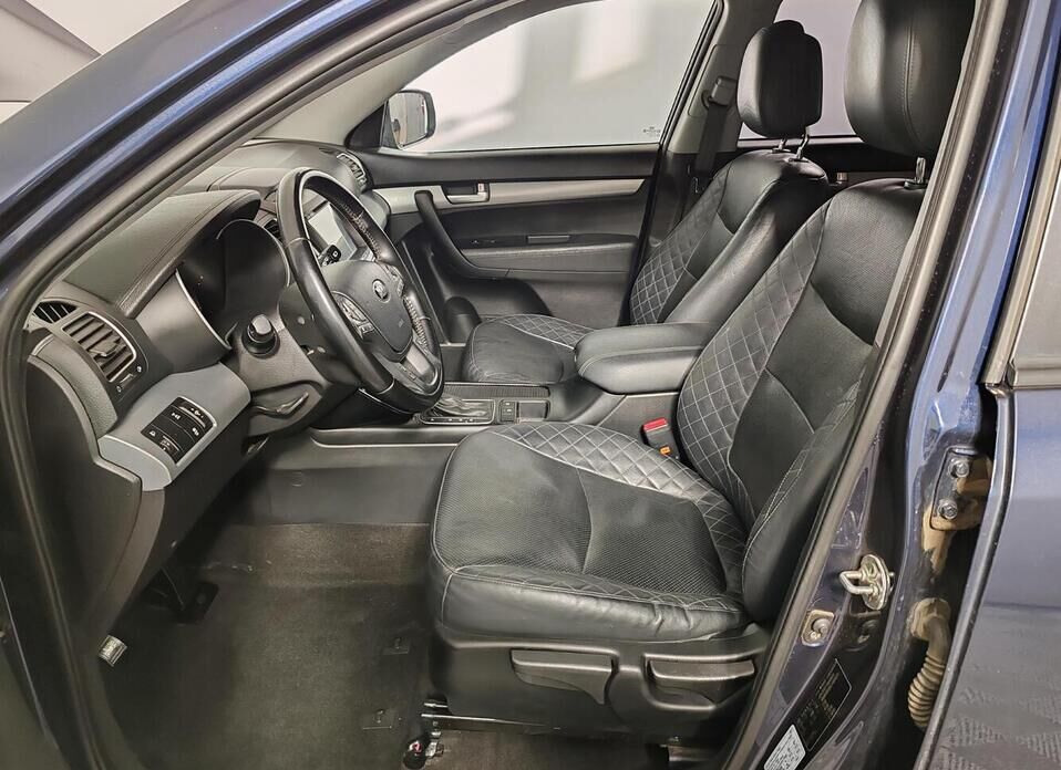 Kia Sorento, II Рестайлинг 2.4 AT (175 л.с.) 4WD
