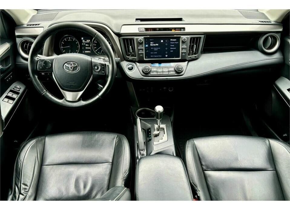 Toyota RAV4, IV (XA40) Рестайлинг 2.5 AT (180 л.с.) 4WD