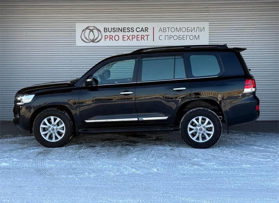 Toyota Land Cruiser, 200 Series Рестайлинг 2 4.5d AT (249 л.с.) 4WD