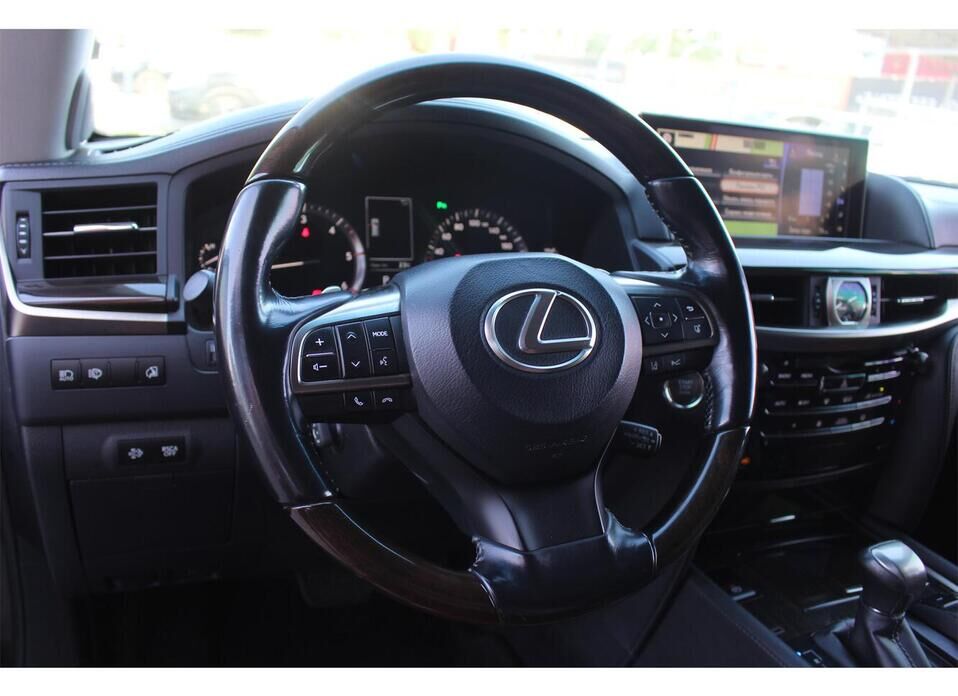 Lexus LX 450d 4.5d AT (272 л.с.) 4WD