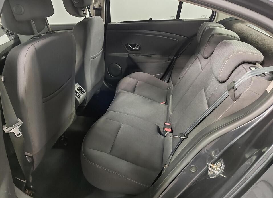 Renault Fluence, I 1.6 AT (106 л.с.)