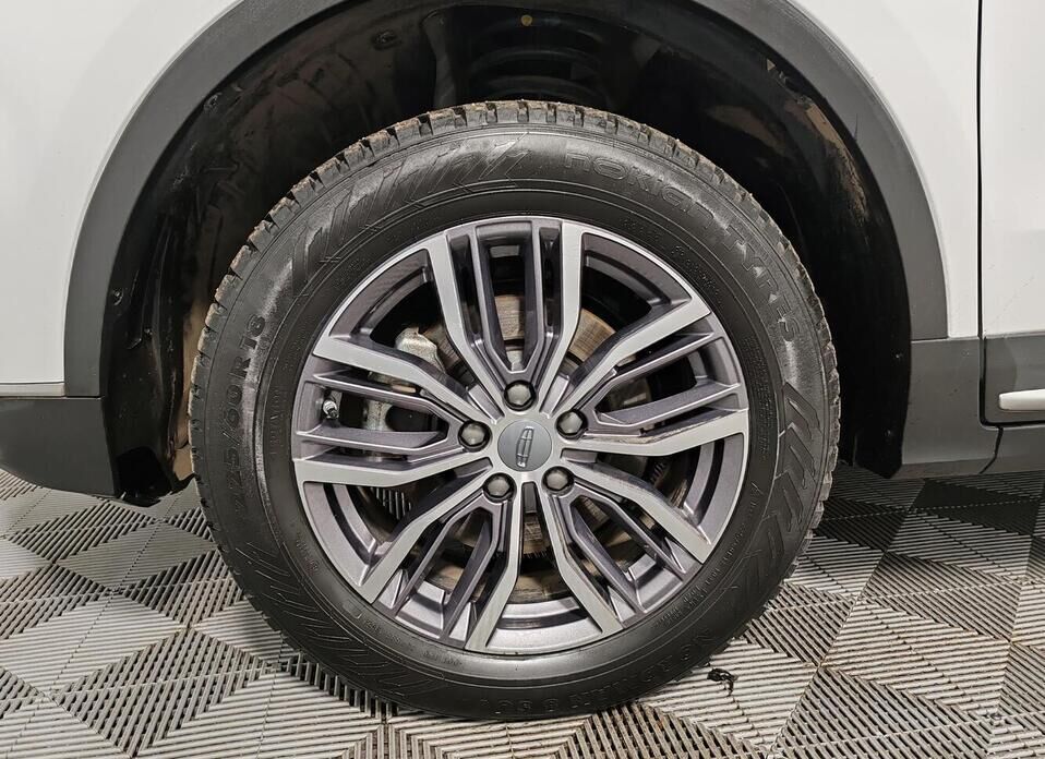 Geely Atlas Pro 1.5 AMT (177 л.с.) 4WD