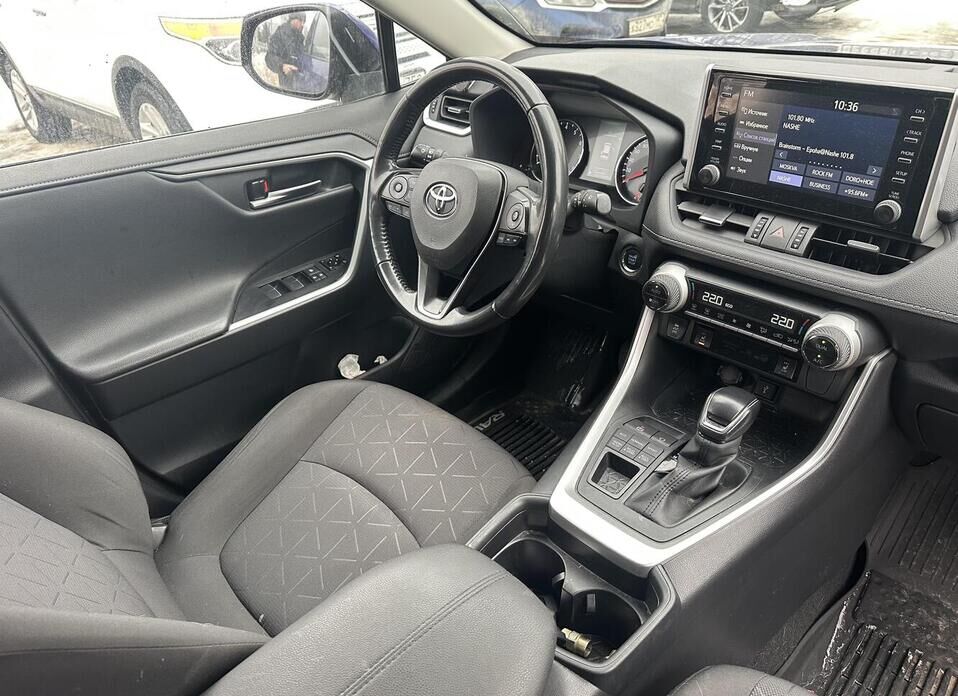 Toyota RAV4, V (XA50) 2.0 CVT (149 л.с.) 4WD