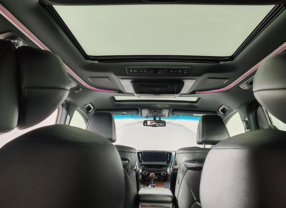 Toyota Alphard, III 3.5 AT (275 л.с.)