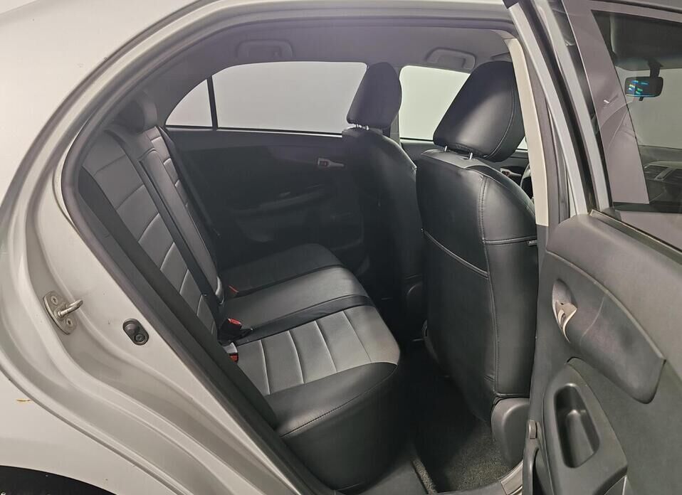 Toyota Corolla, X (E140, E150) 1.6 MT (124 л.с.)