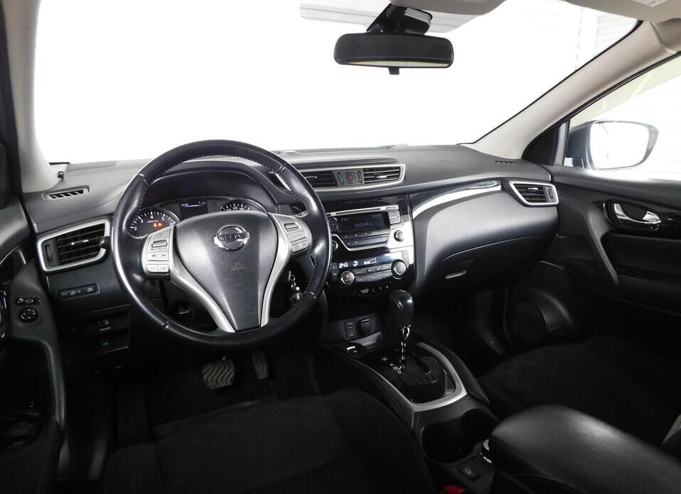 Nissan Qashqai, II 2.0 CVT (144 л.с.) 4WD