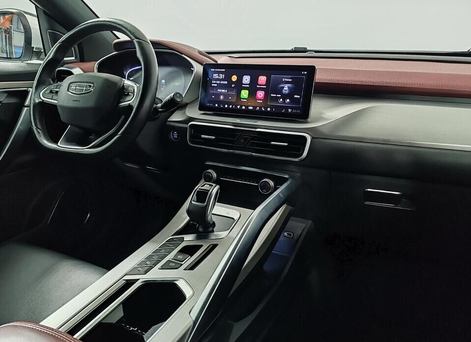 Geely Coolray, I 1.5 AMT (150 л.с.)