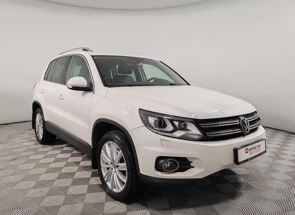 Volkswagen Tiguan 2.0d AT (140 л.с.) 4WD