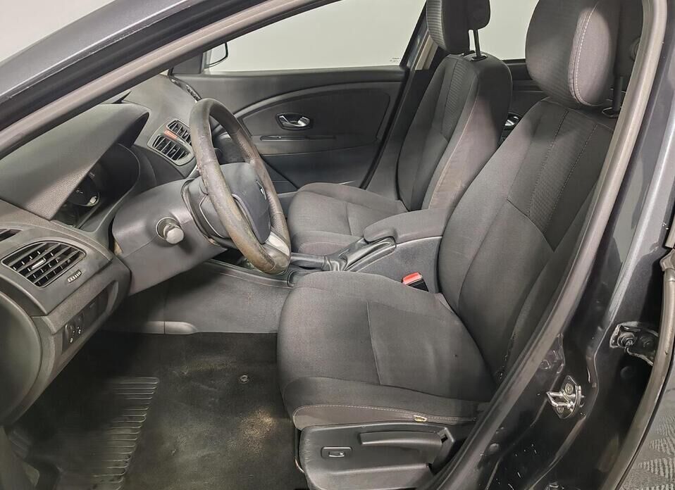 Renault Fluence, I 1.6 AT (106 л.с.)