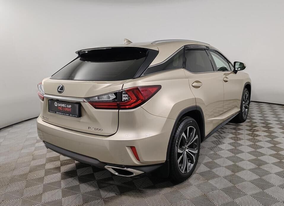 Lexus RX, IV 300 2.0 AT (238 л.с.) 4WD