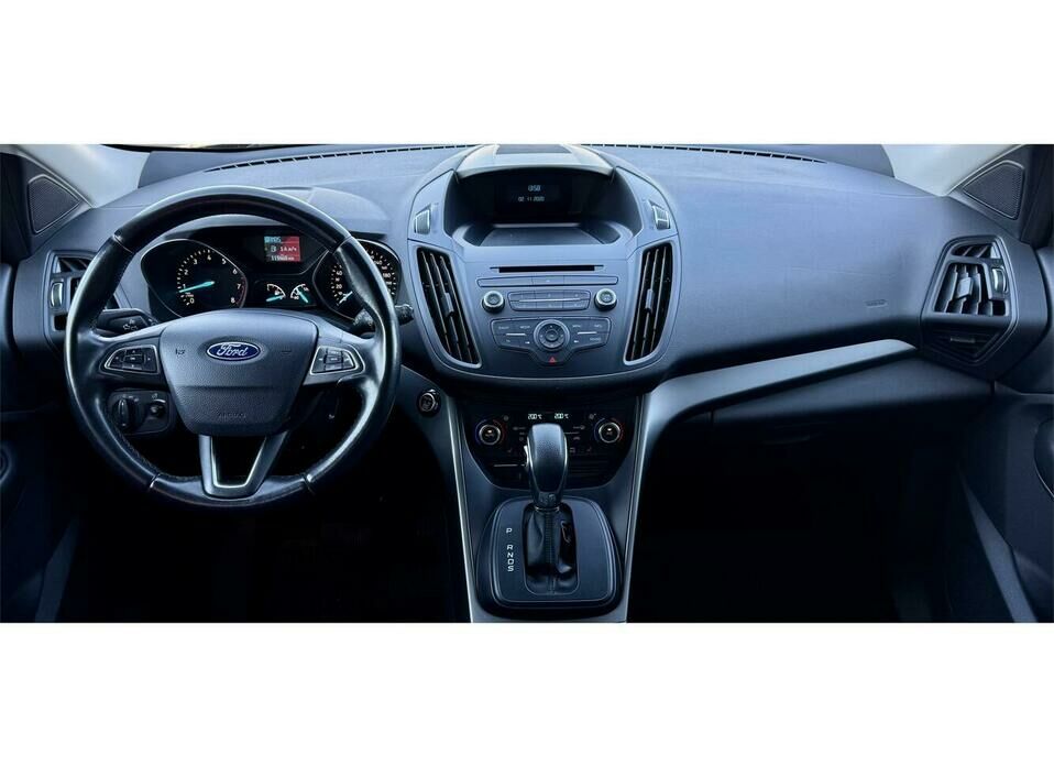 Ford Kuga 2.5 AT (150 л.с.)