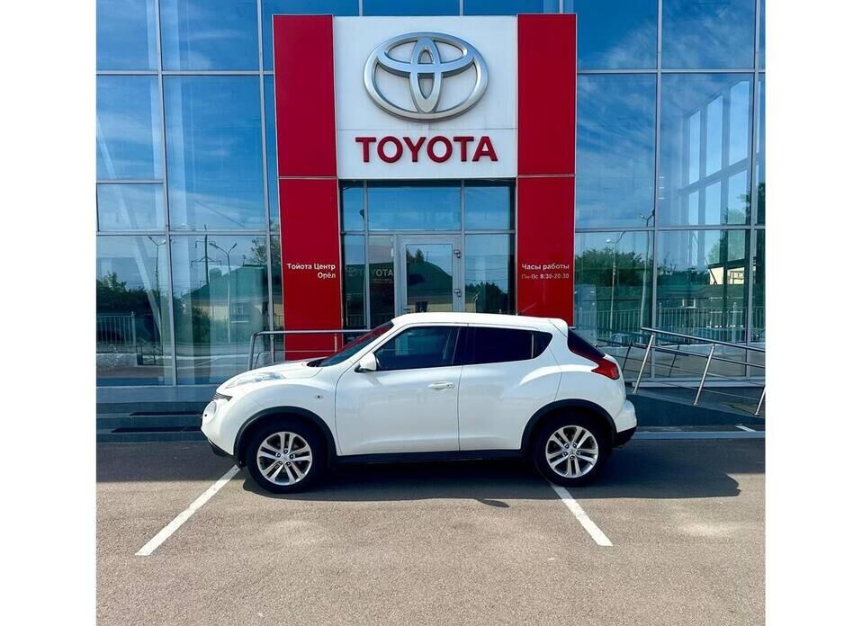 Nissan Juke 1.6 CVT (117 л.с.)