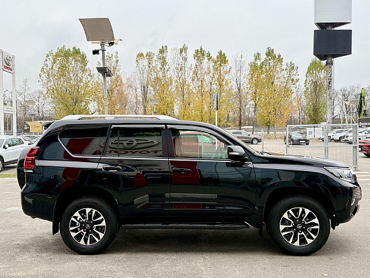 Toyota Land Cruiser Prado, 2022&nbsp;г., 23&nbsp;789&nbsp;км