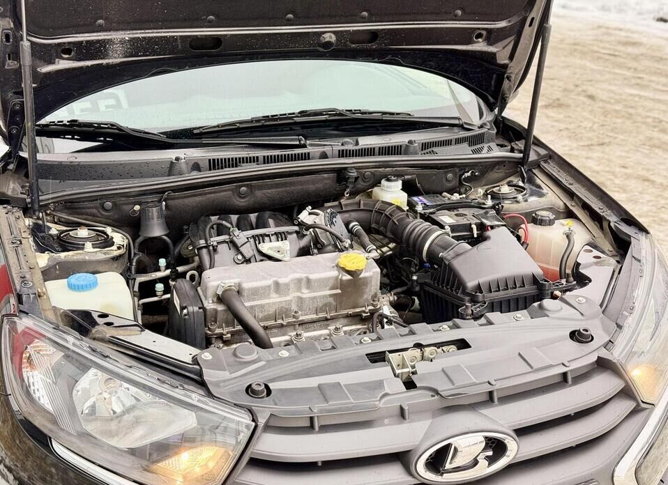 LADA (ВАЗ) Granta, I Рестайлинг 1.6 MT (90 л.с.)