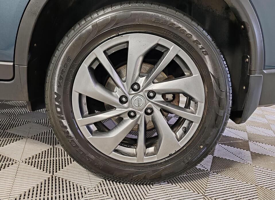 Nissan X-Trail 2.5 CVT (171 л.с.) 4WD