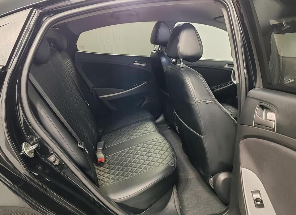 Hyundai Solaris, I Рестайлинг 1.6 AT (123 л.с.)