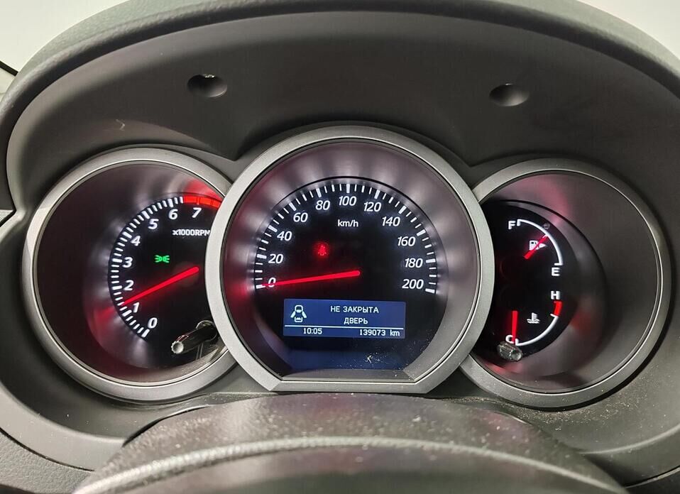 Suzuki Grand Vitara, III Рестайлинг 2 2.0 MT (140 л.с.) 4WD