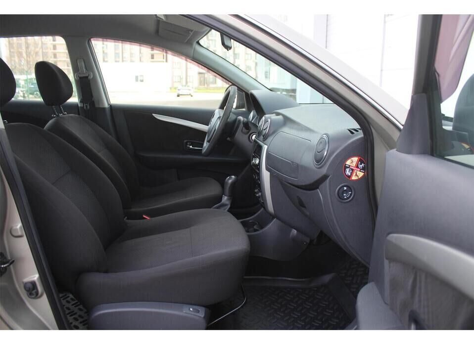 Nissan Almera, III (G15) 1.6 MT (102 л.с.)