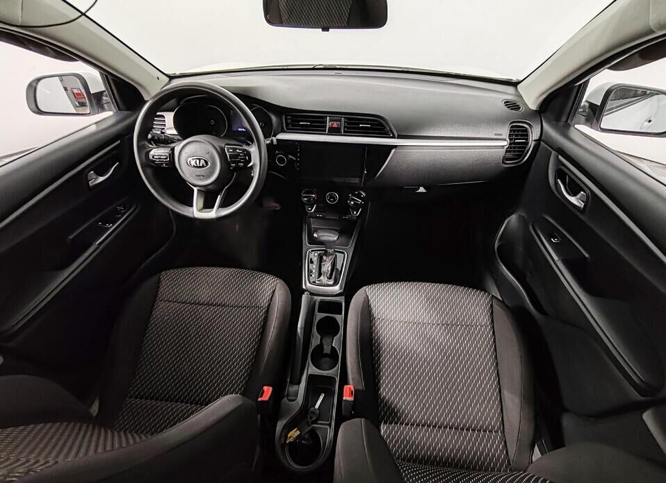 Kia Rio, IV 1.4 AT (100 л.с.)