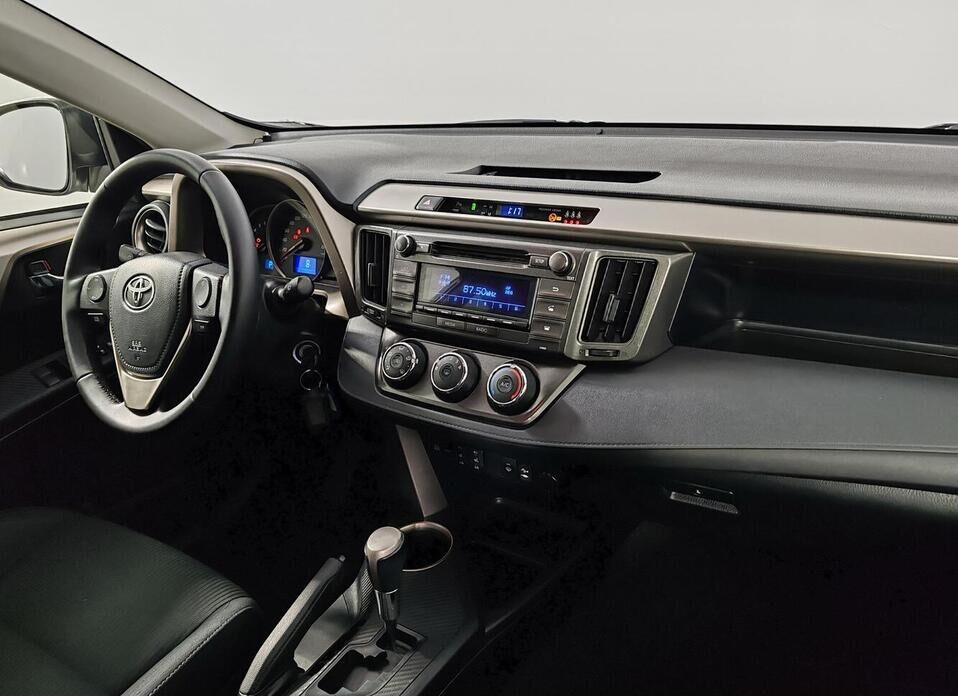 Toyota RAV4, IV (CA40) 2.0 CVT (146 л.с.)