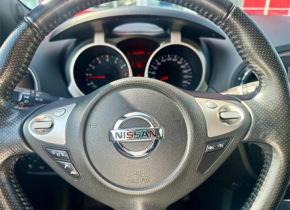 Nissan Juke 1.6 CVT (117 л.с.)