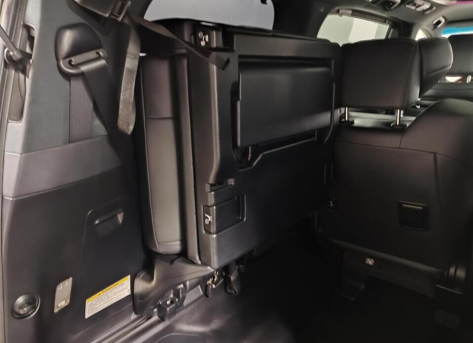 Toyota Alphard, III 3.5 AT (275 л.с.)