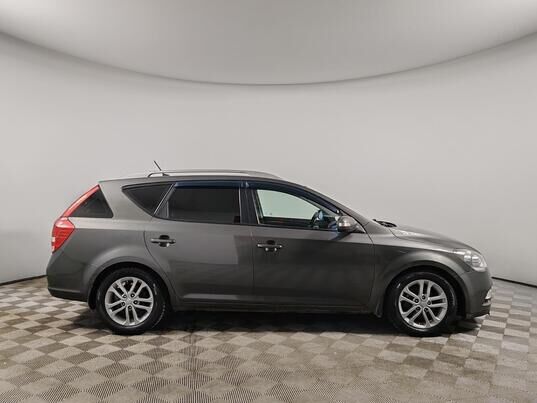 Kia Ceed, 2010&nbsp;г., 252&nbsp;925&nbsp;км