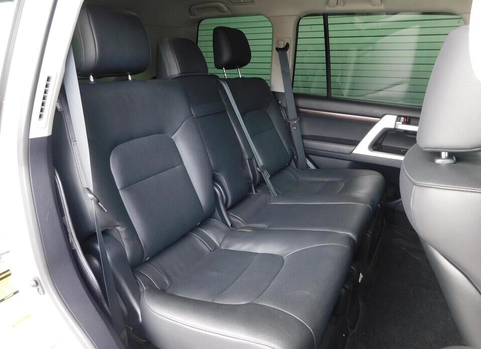 Toyota Land Cruiser 4.5d AT (249 л.с.) 4WD