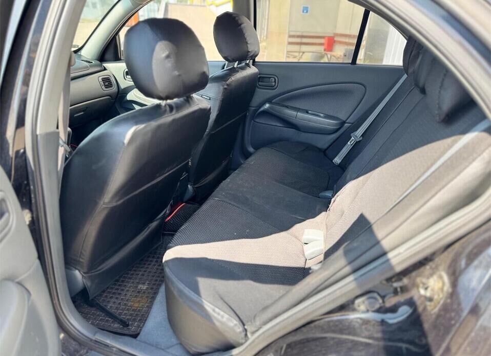 Nissan Almera Classic 1.6 MT (107 л.с.)