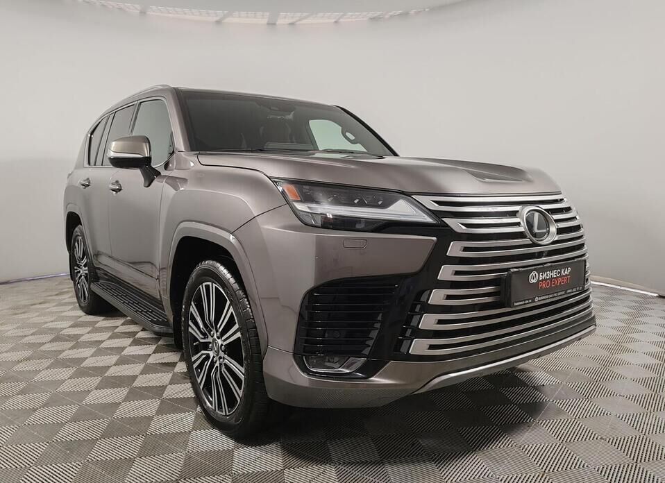 Lexus LX 600 3.4 AT (415 л.с.) 4WD