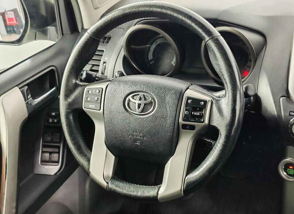 Toyota Land Cruiser Prado 3.0d AT (173 л.с.) 4WD